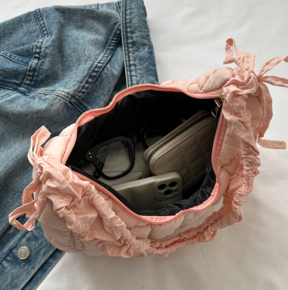 Bubble Bliss Ruched Bag - Blush Pink - Picture 2 of 10